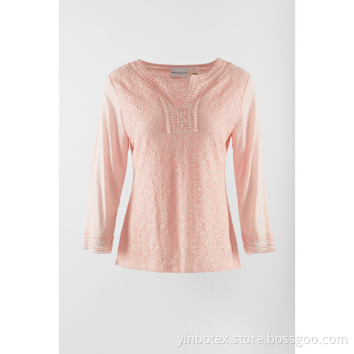 Long sleeve with lace front in color pink